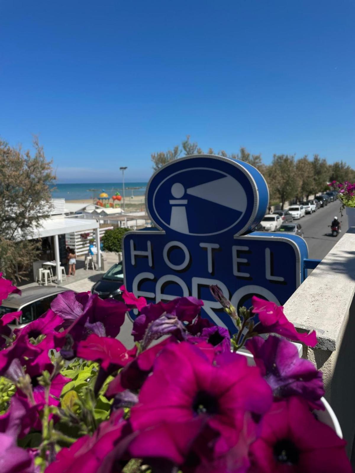 Il Faro Hotell Senigallia Exteriör bild