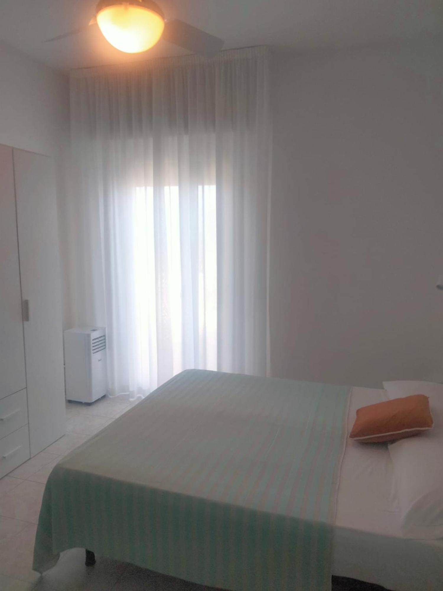 Il Faro Hotell Senigallia Exteriör bild